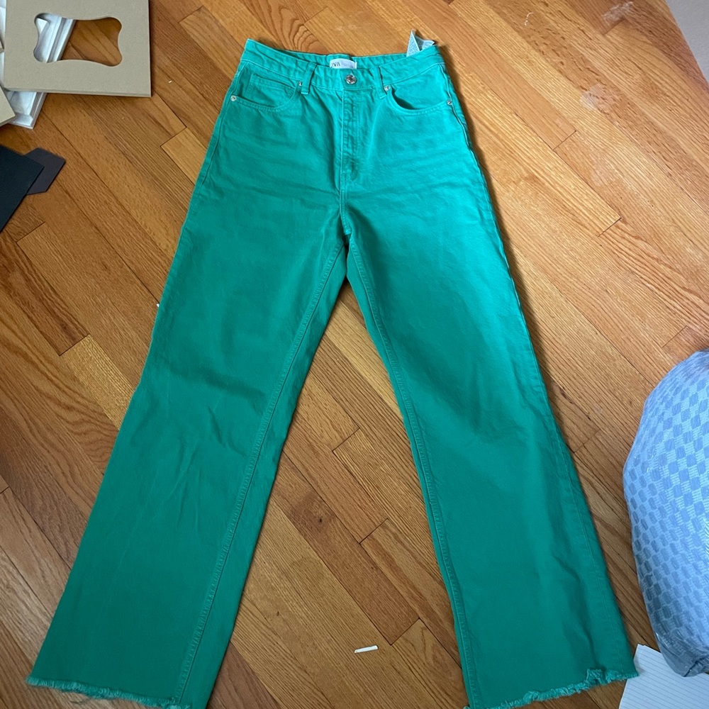 Zara straight leg jeans size 6